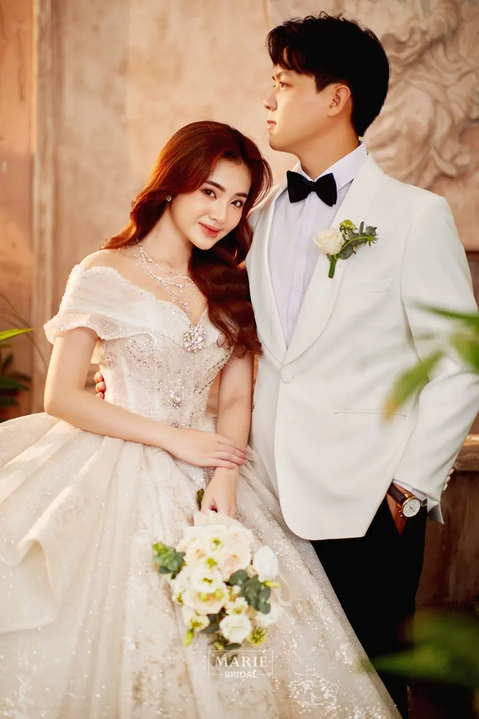 Alibaba - Marie Bridal