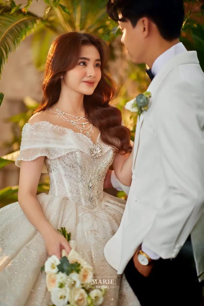 Alibaba - Marie Bridal