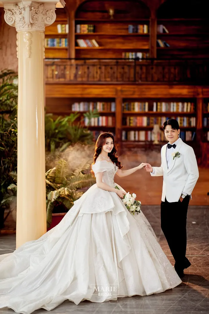 Alibaba - Marie Bridal