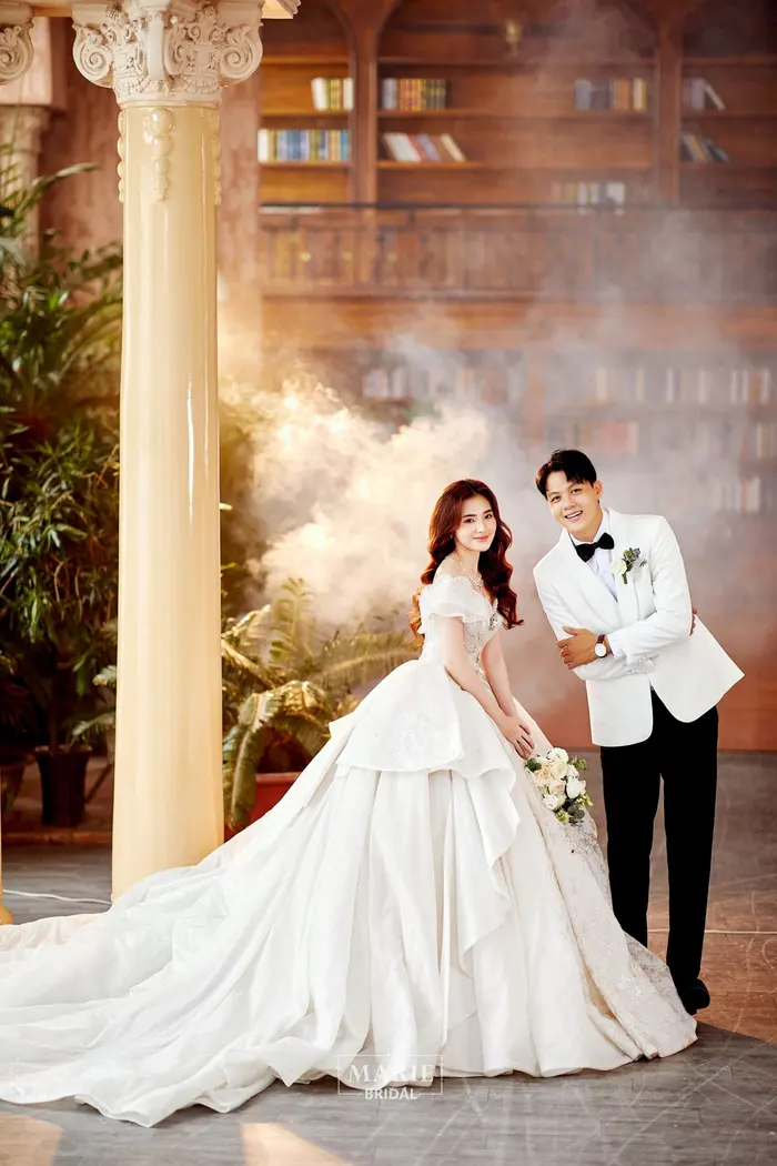 Alibaba - Marie Bridal