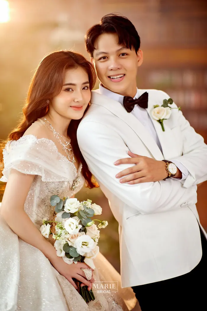Alibaba - Marie Bridal