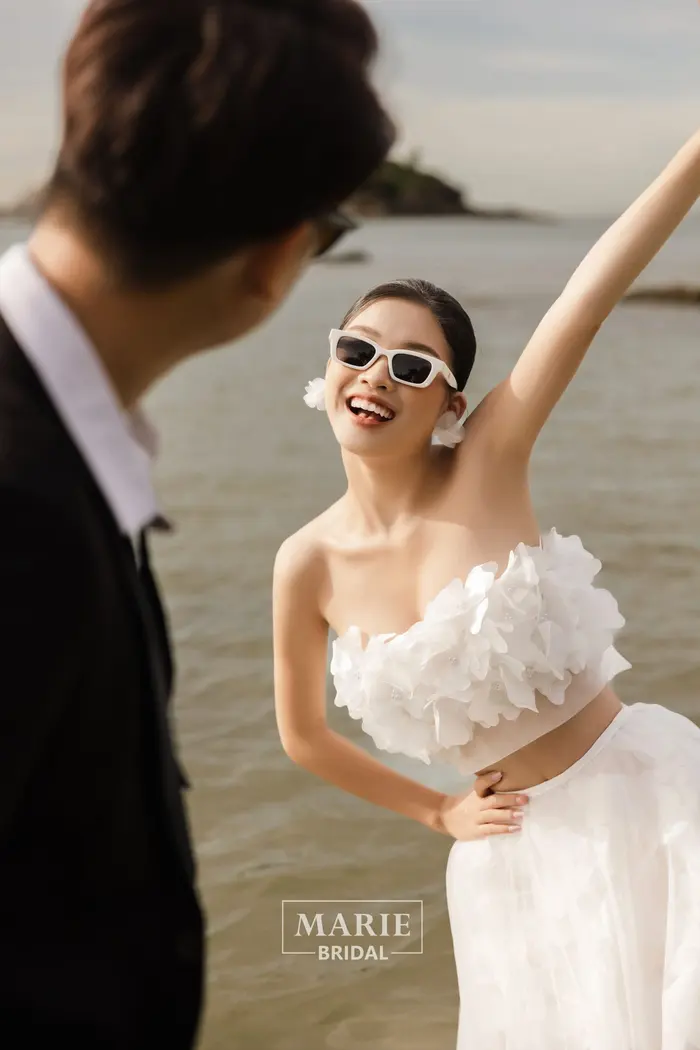 Bãi Biển - Marie Bridal