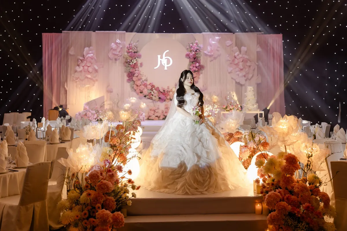 Ảnh minh hoạ bài viết - Marie Bridal
