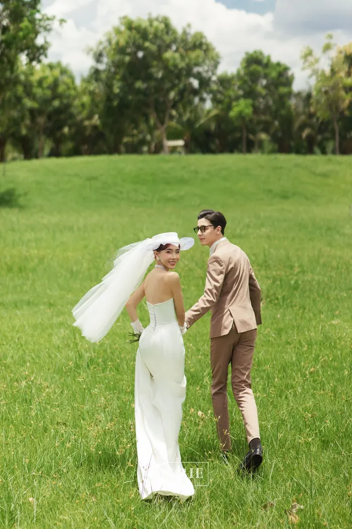 Công Viên Quận 7 - Marie Bridal