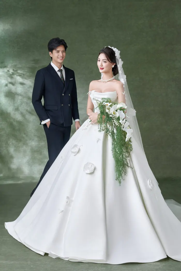 Concept Phông Xanh Lá - Marie Bridal