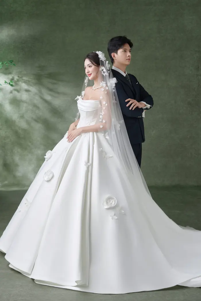 Concept Phông Xanh Lá - Marie Bridal