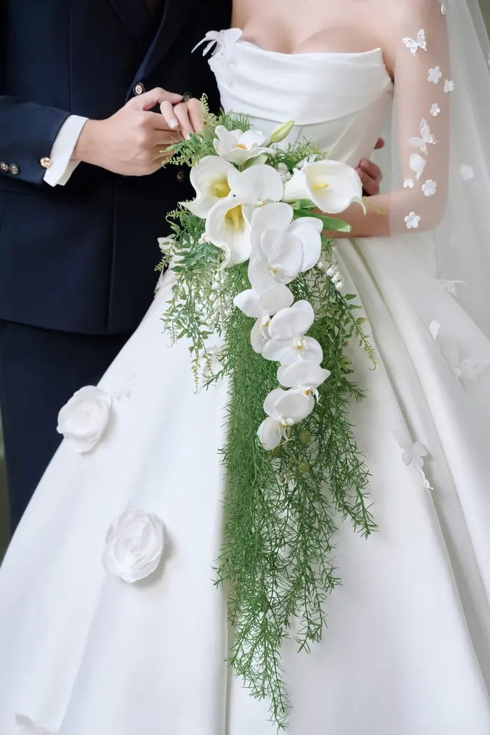 Concept Phông Xanh Lá - Marie Bridal