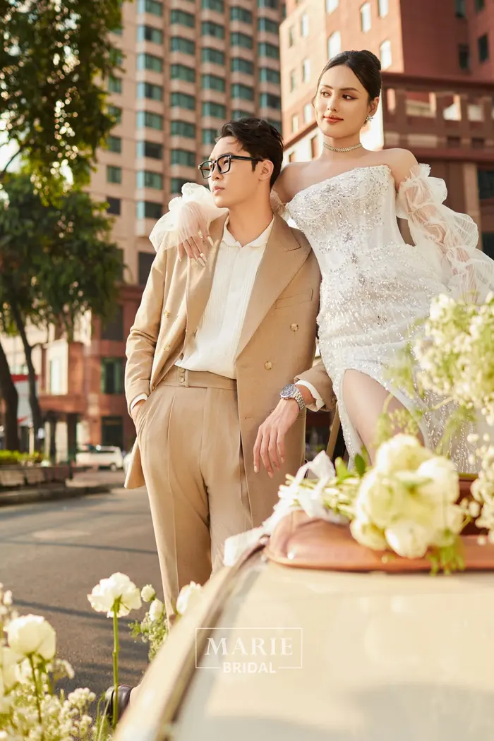 Công Trường Mê Linh - Marie Bridal