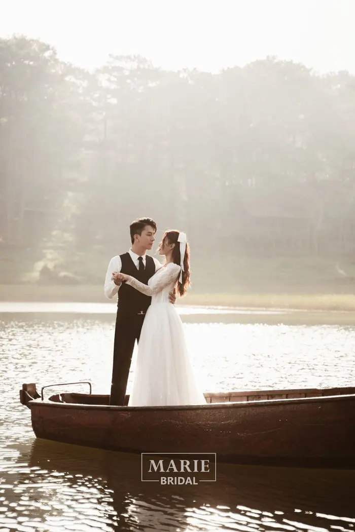 Hồ Tuyền Lâm - Marie Bridal