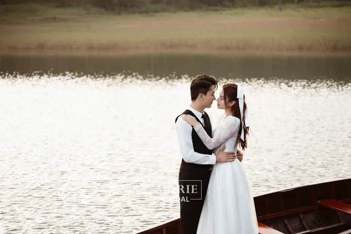 Hồ Tuyền Lâm - Marie Bridal