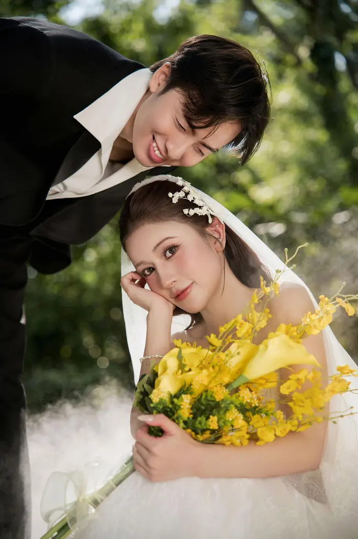 Ngoại cảnh Sài Gòn - ảnh cưới Marie Bridal