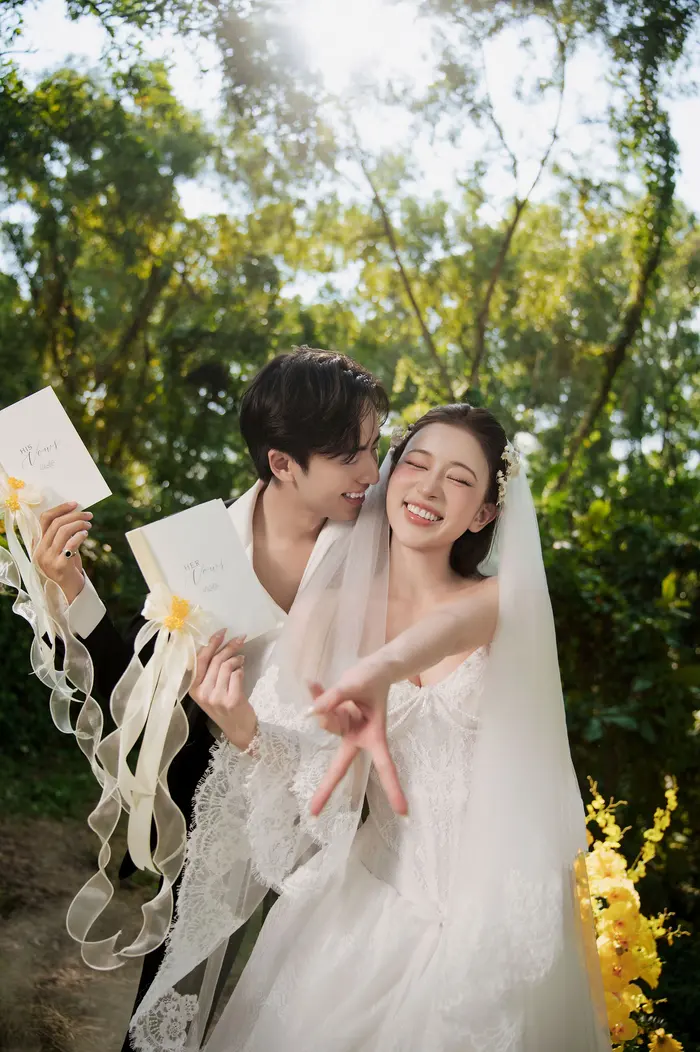 Ngoại cảnh Sài Gòn - ảnh cưới Marie Bridal