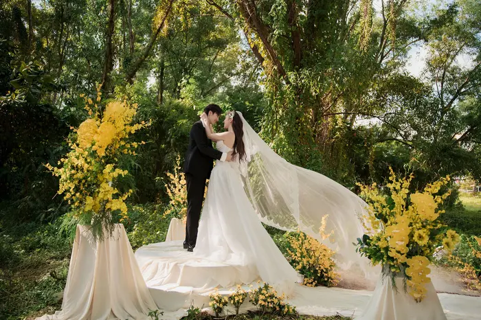 Ngoại cảnh Sài Gòn - ảnh cưới Marie Bridal