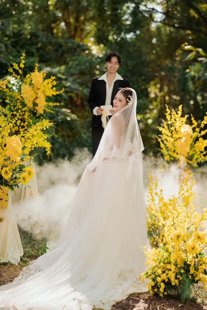 Ngoại cảnh Sài Gòn - ảnh cưới Marie Bridal