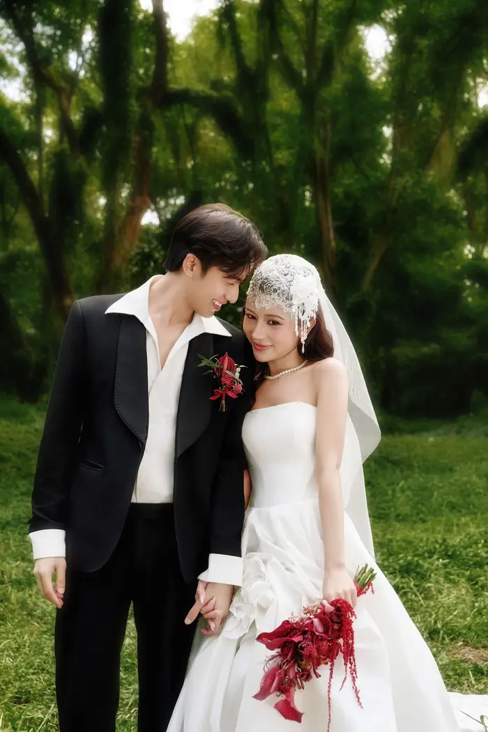 Ngoại cảnh Sài Gòn - ảnh cưới Marie Bridal