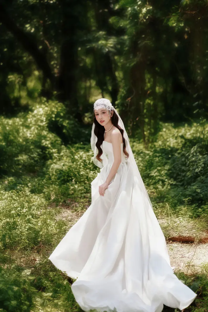 Ngoại cảnh Sài Gòn - ảnh cưới Marie Bridal