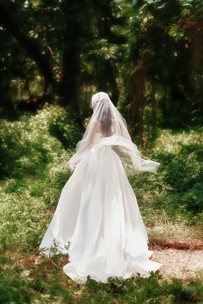 Ngoại cảnh Sài Gòn - ảnh cưới Marie Bridal
