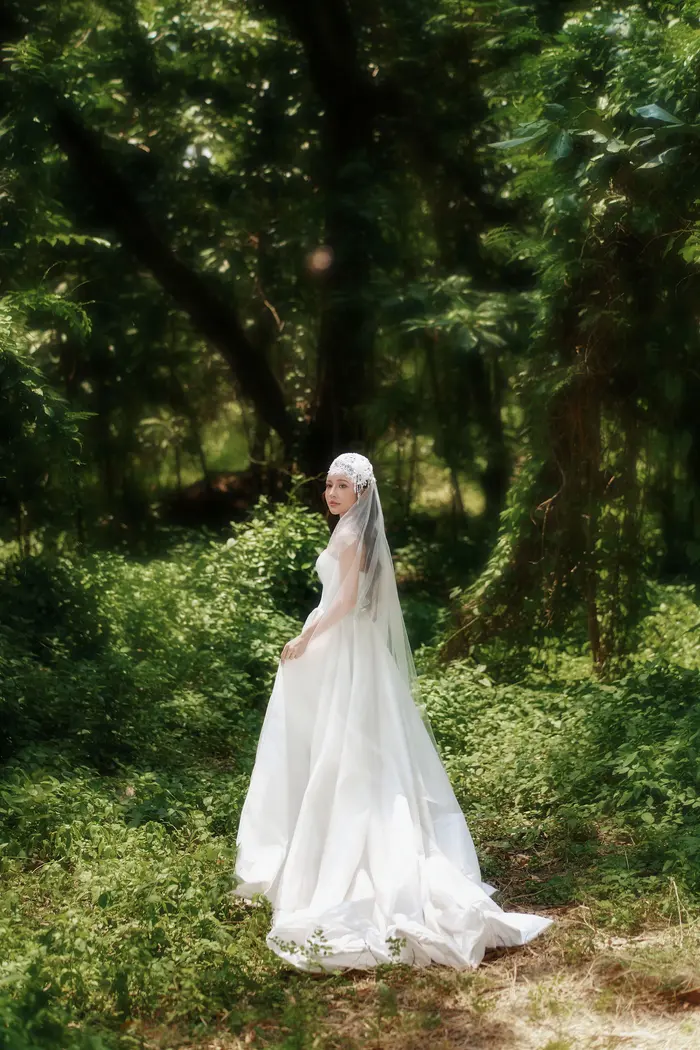 Ngoại cảnh Sài Gòn - ảnh cưới Marie Bridal