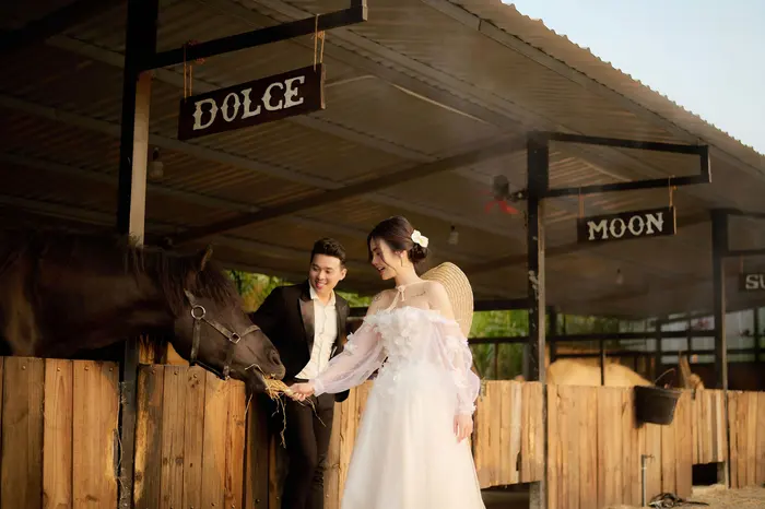 Ngoại cảnh Sài Gòn - ảnh cưới Marie Bridal