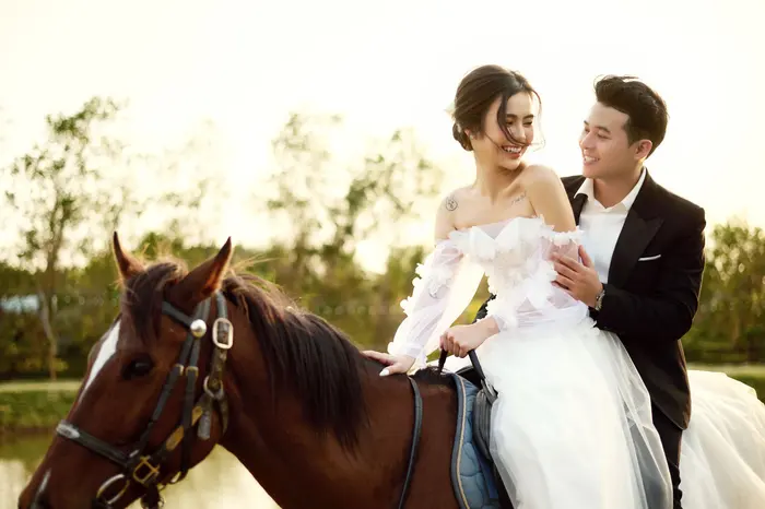 Ngoại cảnh Sài Gòn - ảnh cưới Marie Bridal