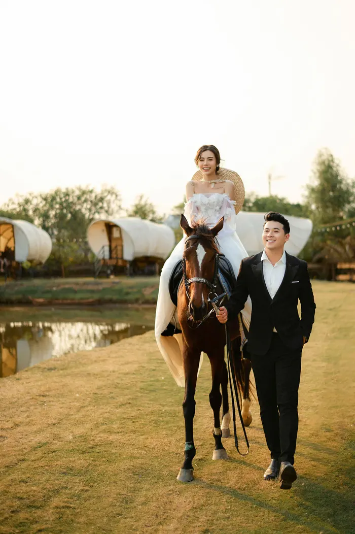 Ngoại cảnh Sài Gòn - ảnh cưới Marie Bridal