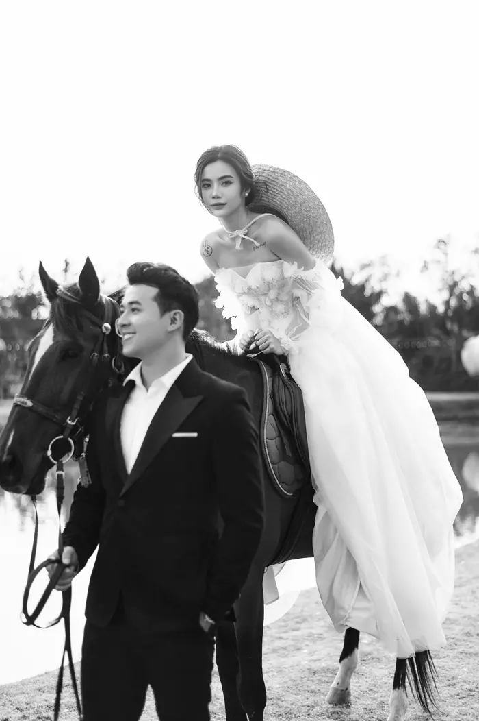Ngoại cảnh Sài Gòn - ảnh cưới Marie Bridal