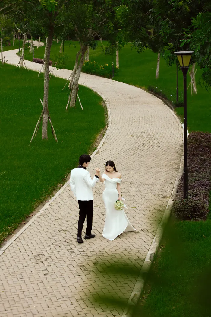 Ngoại cảnh Sài Gòn - ảnh cưới Marie Bridal