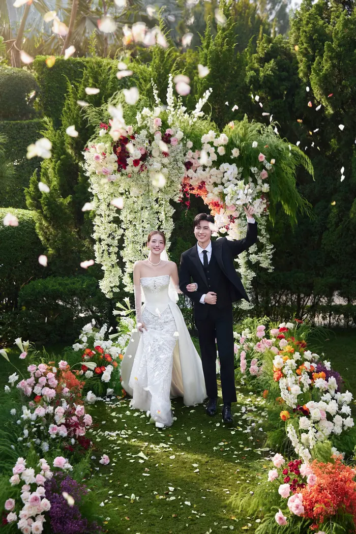 Phim trường - ảnh cưới Marie Bridal