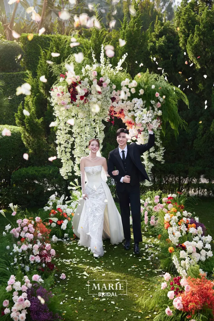 Phim trường - ảnh cưới Marie Bridal