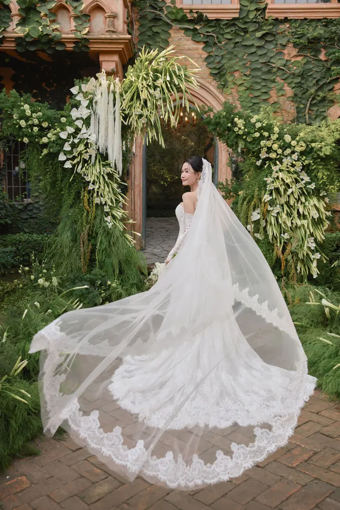 Phim trường - ảnh cưới Marie Bridal