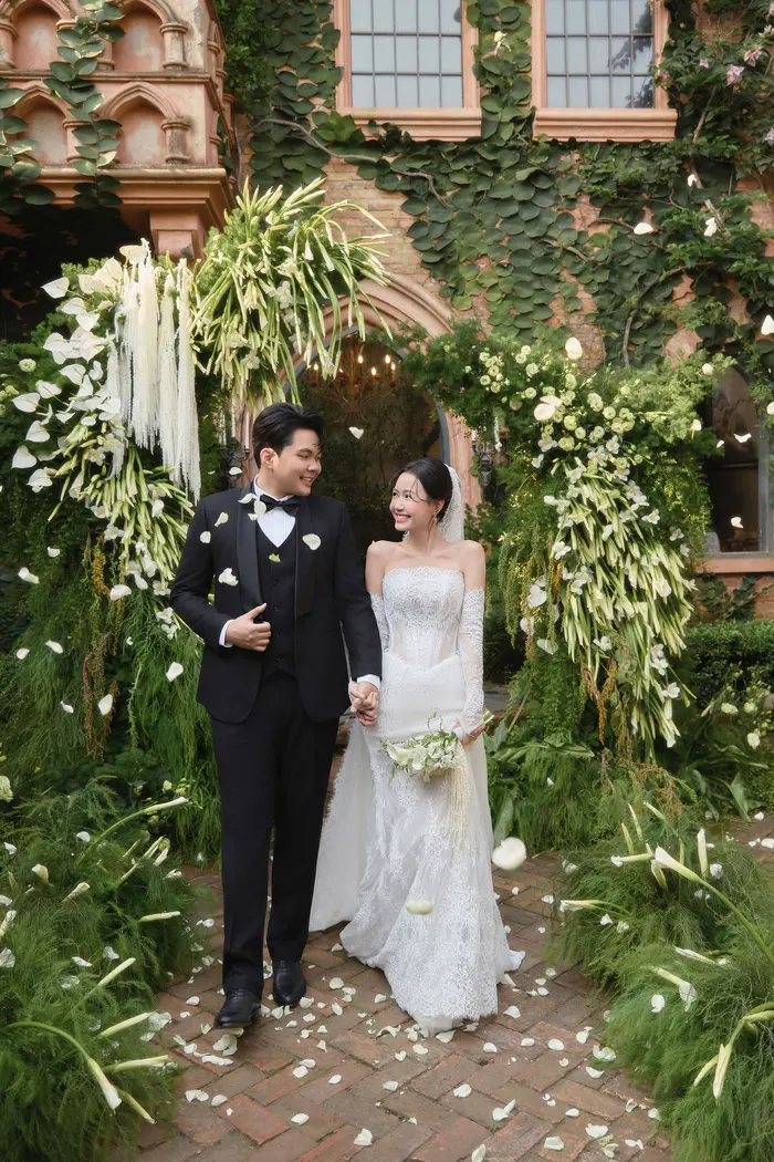 Phim trường - ảnh cưới Marie Bridal