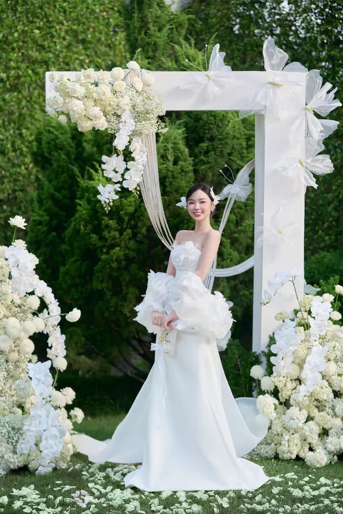Phim trường - ảnh cưới Marie Bridal