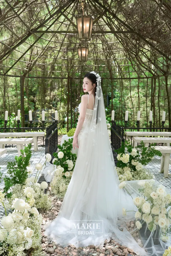 Phim trường - ảnh cưới Marie Bridal