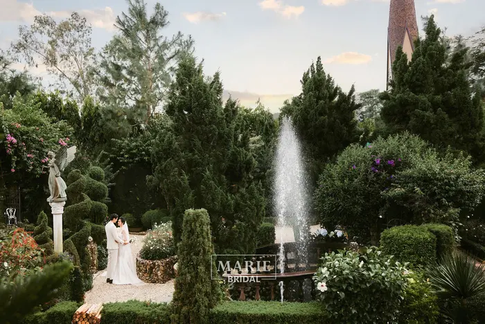 Phim trường - ảnh cưới Marie Bridal
