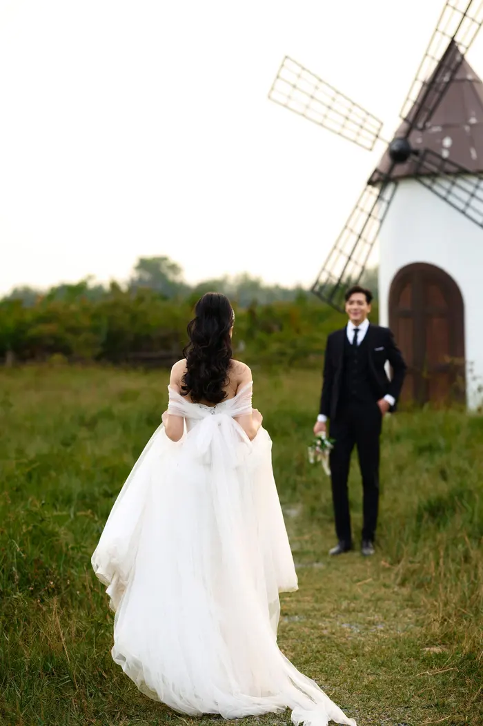 Phim trường - ảnh cưới Marie Bridal