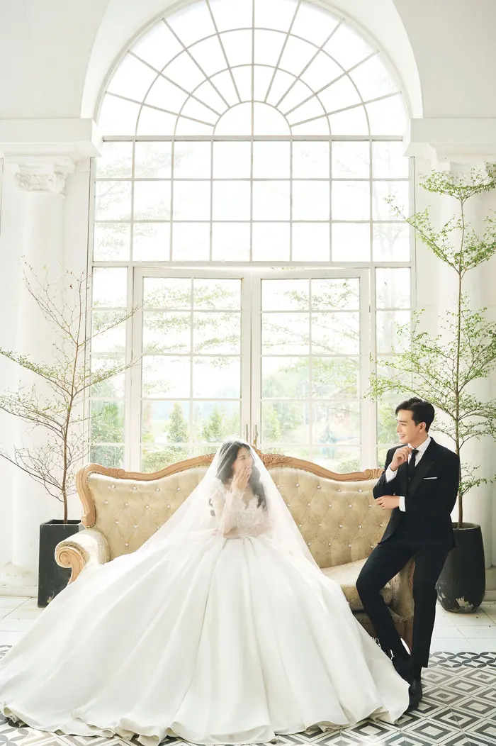 Phim trường - ảnh cưới Marie Bridal
