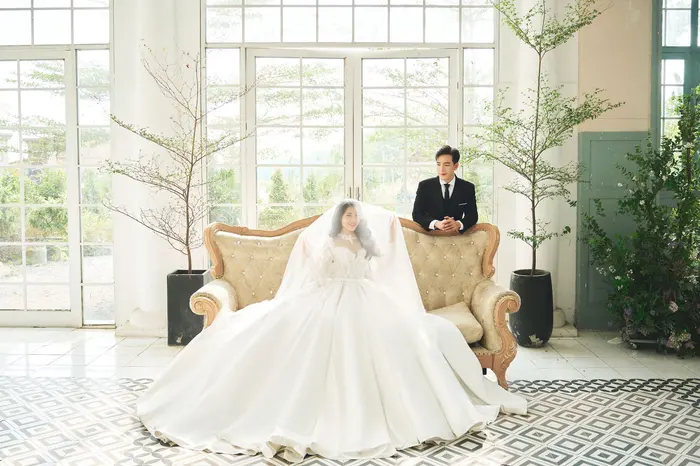 Phim trường - ảnh cưới Marie Bridal