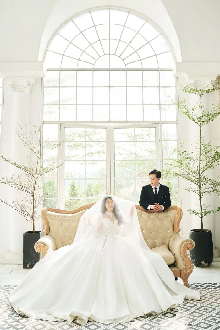 Phim trường - ảnh cưới Marie Bridal