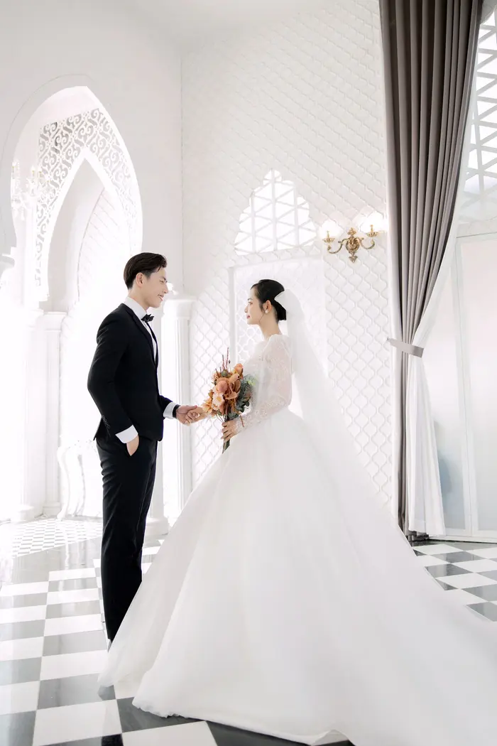 Phim trường - ảnh cưới Marie Bridal