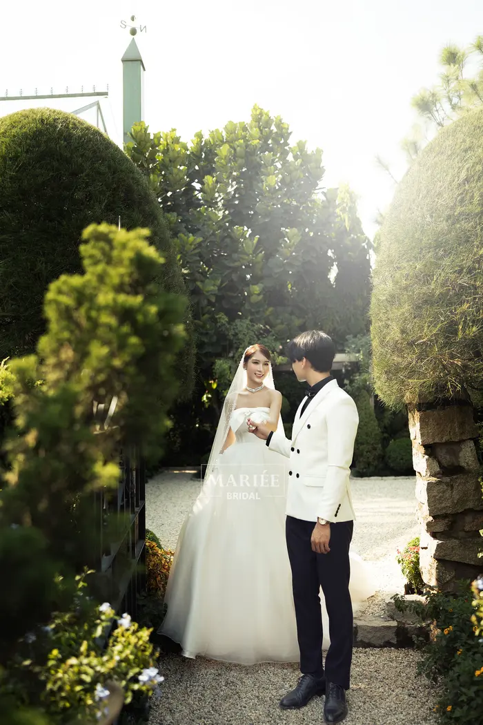 Phim trường - ảnh cưới Marie Bridal
