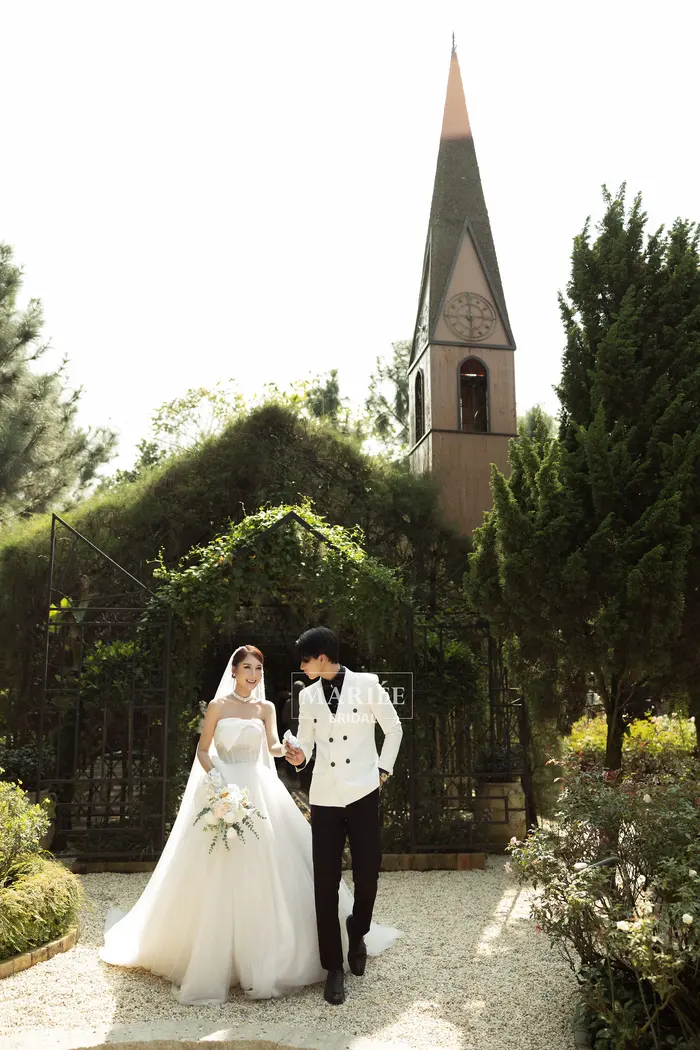 Phim trường - ảnh cưới Marie Bridal