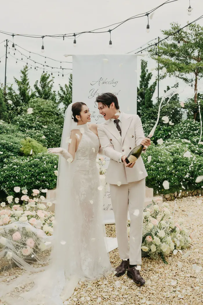 Studio Sân Thượng - ảnh cưới Marie Bridal