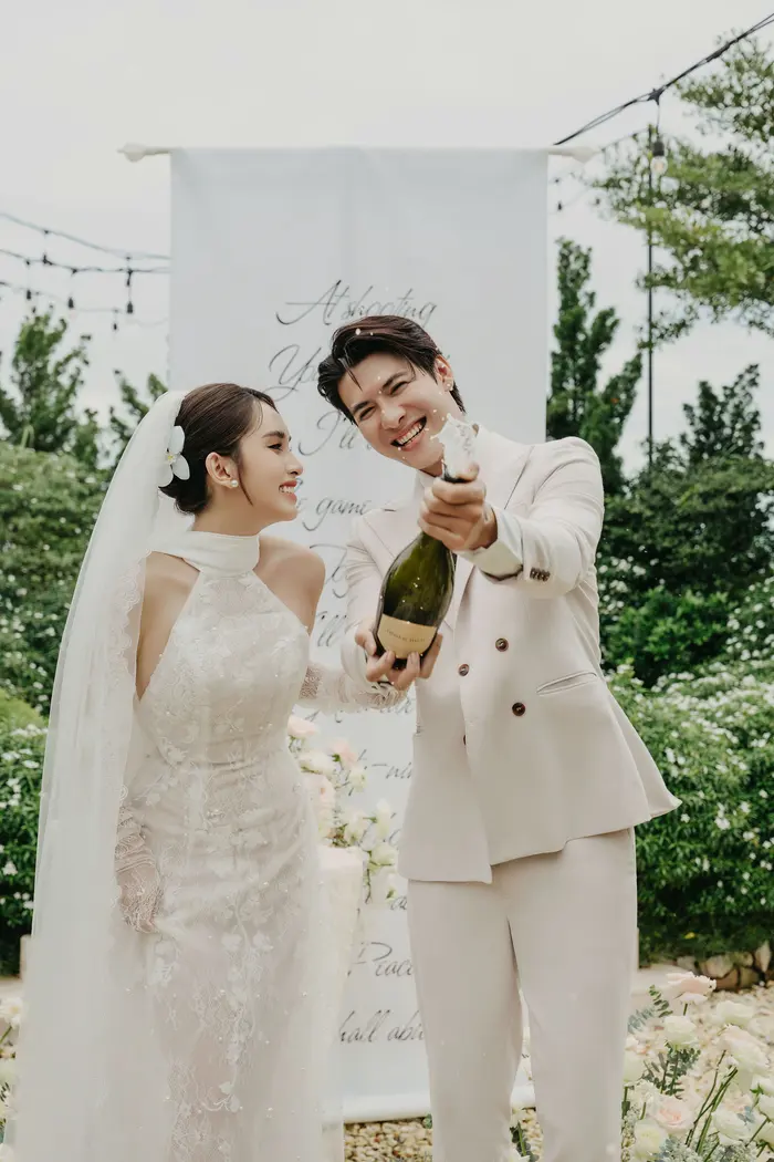 Studio Sân Thượng - ảnh cưới Marie Bridal
