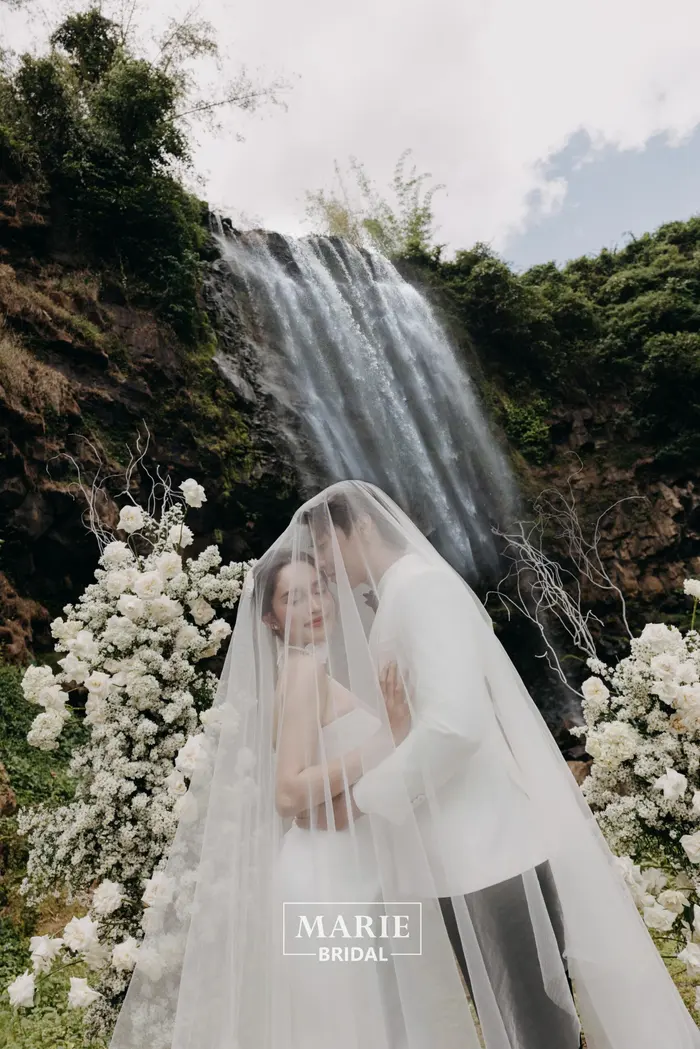 Thác Liêng Chi Nha - Marie Bridal