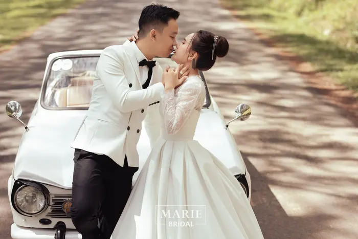 Thung Lũng Vàng - Marie Bridal