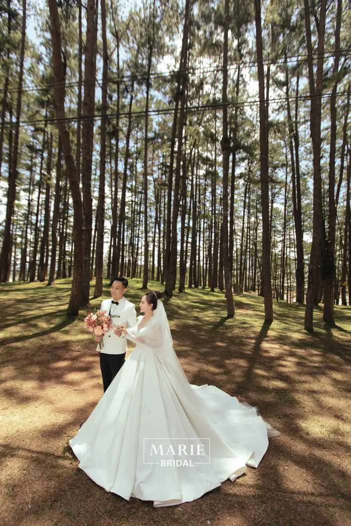 Thung Lũng Vàng - Marie Bridal