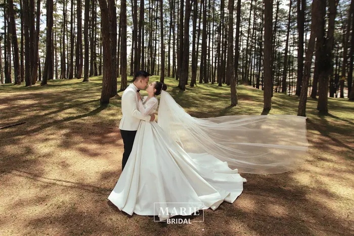 Thung Lũng Vàng - Marie Bridal