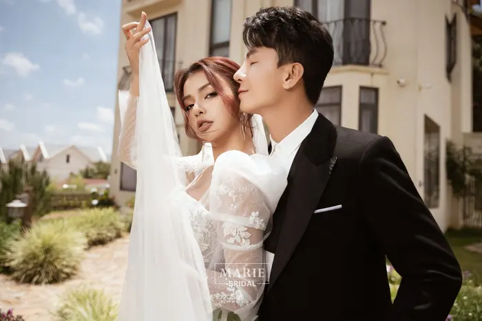 The Hill - Marie Bridal