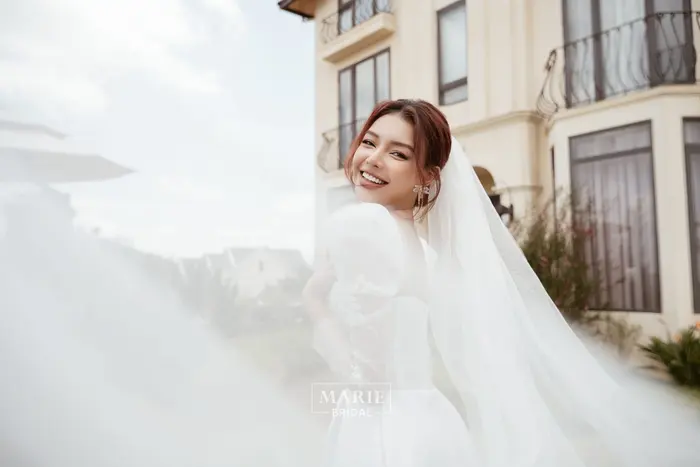 The Hill - Marie Bridal