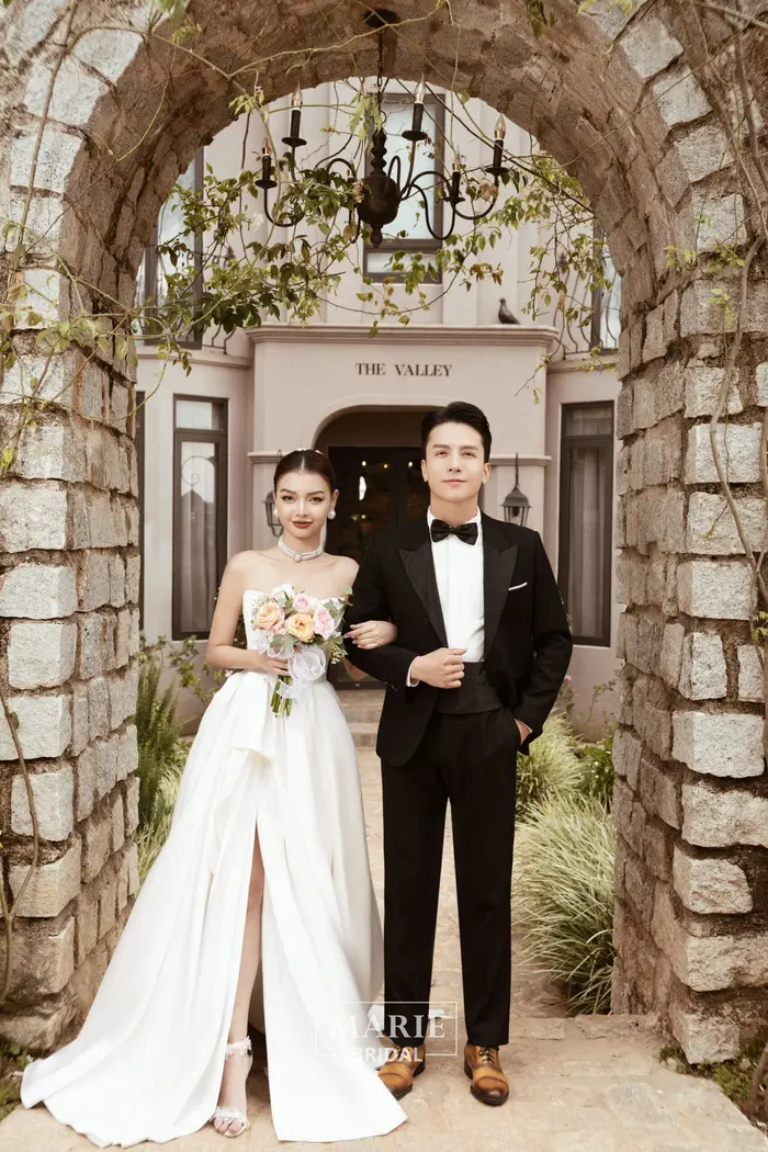 The Valley - Marie Bridal